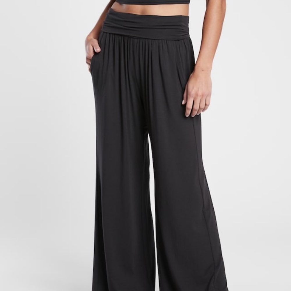 Studio Wide Leg Pants
